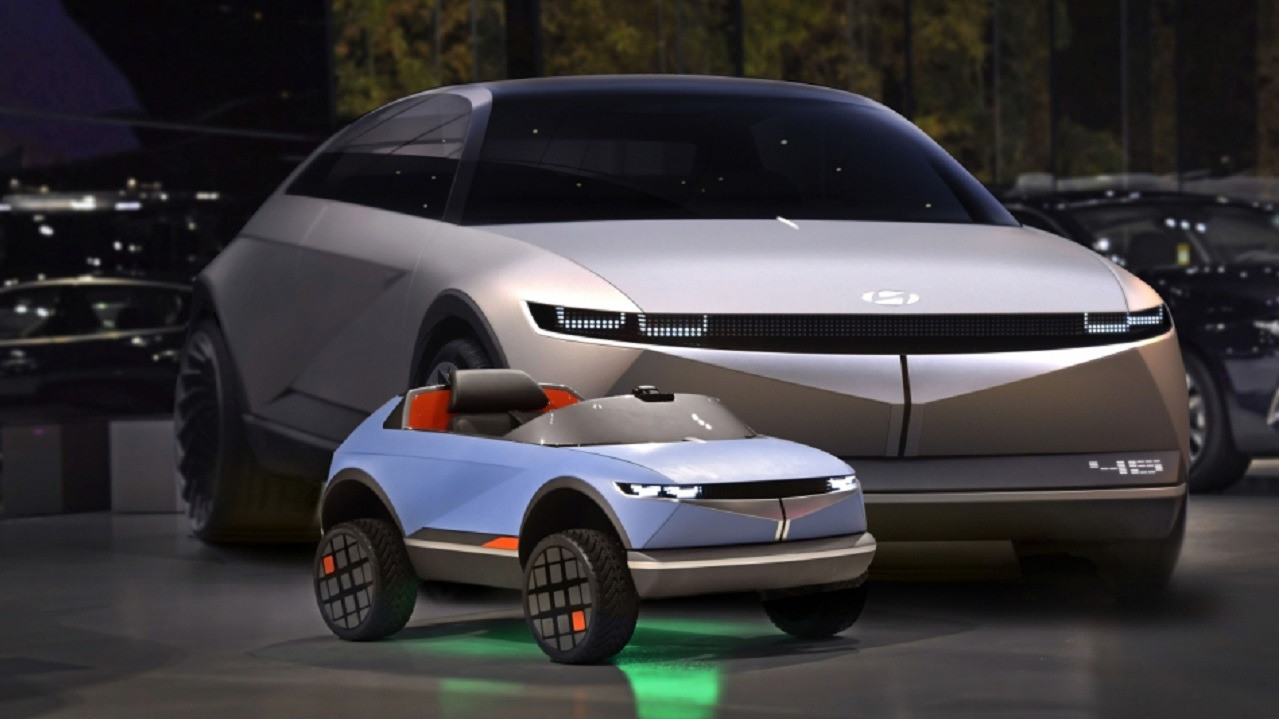 Hyundai представила деревянный автомобиль